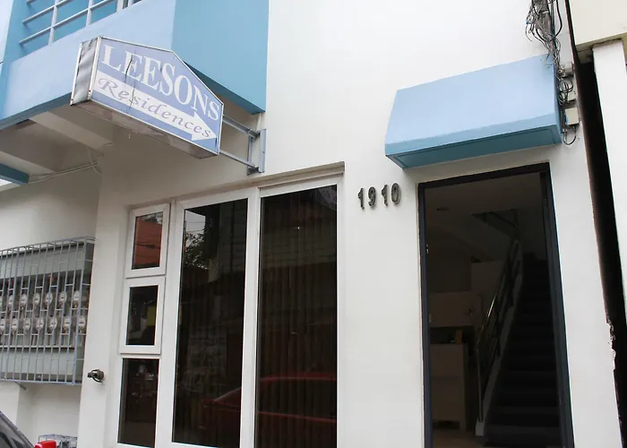 Leesons Residences Hotel 2*