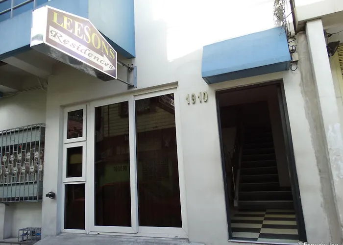Leesons Residences Hotel