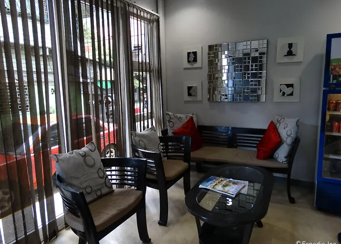 Hotel Leesons Residences Manila